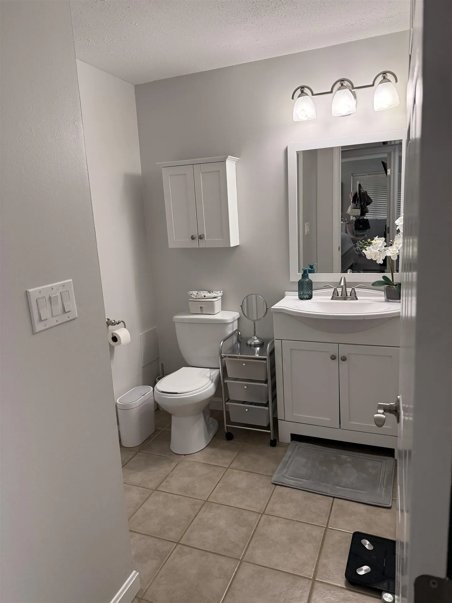 11 Blackstone Drive Nashua NH 03063