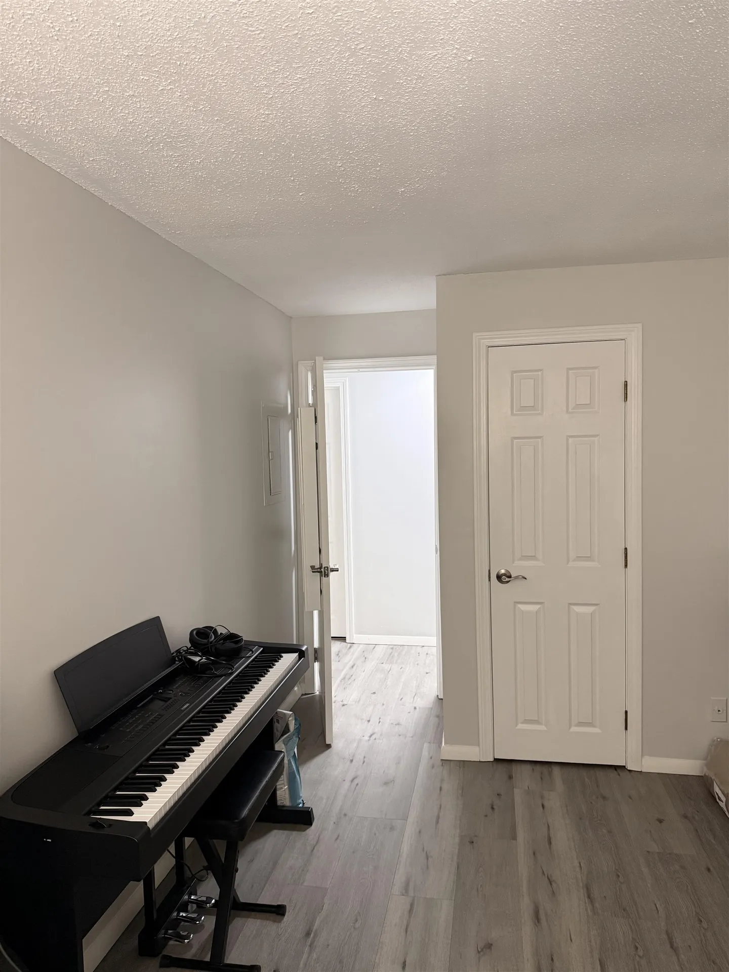11 Blackstone Drive Nashua NH 03063