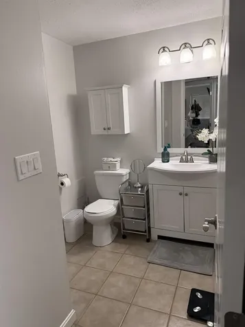 11 Blackstone Drive Nashua NH 03063