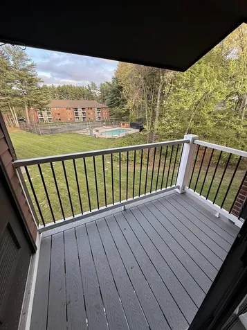 11 Blackstone Drive Nashua NH 03063