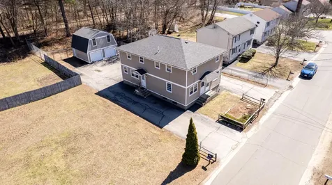 421 Riverdale Avenue Manchester NH 03103