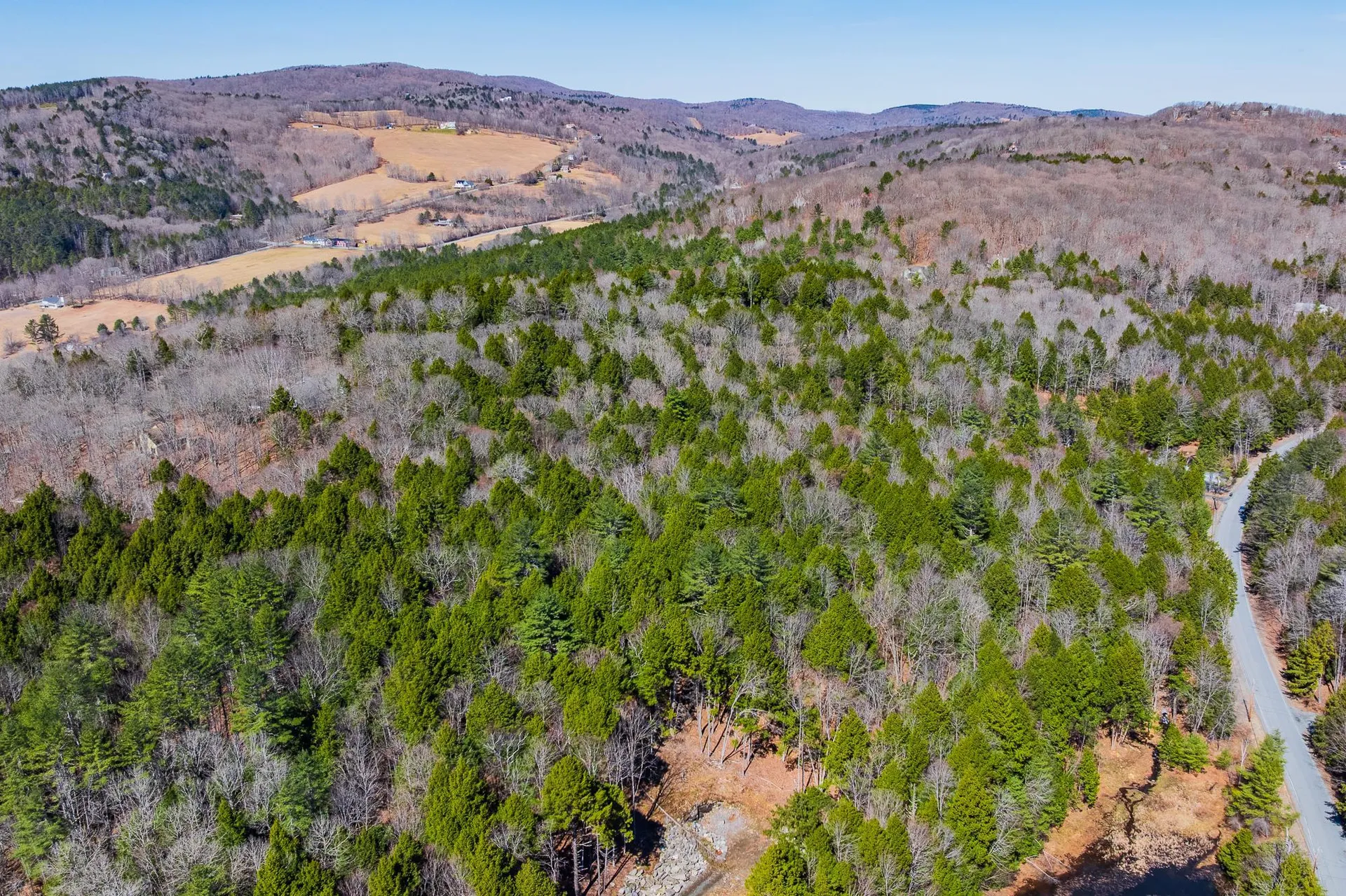 5209 Willard Road Hartford VT 05059