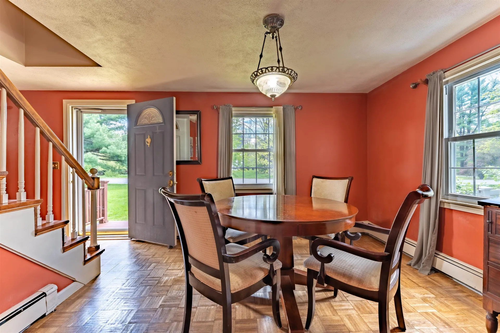 34 Oakhill Avenue Attleboro MA 02703