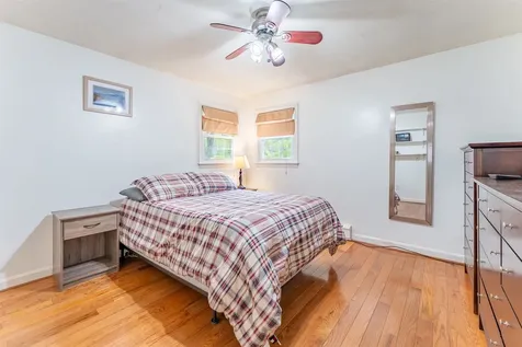 34 Oakhill Avenue Attleboro MA 02703