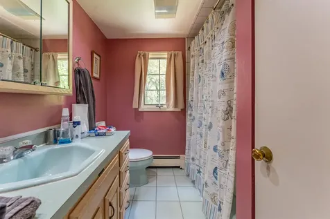 34 Oakhill Avenue Attleboro MA 02703