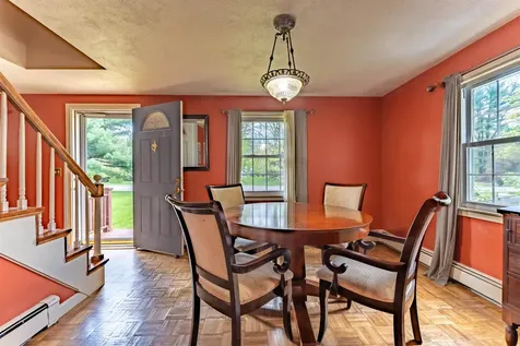 34 Oakhill Avenue Attleboro MA 02703