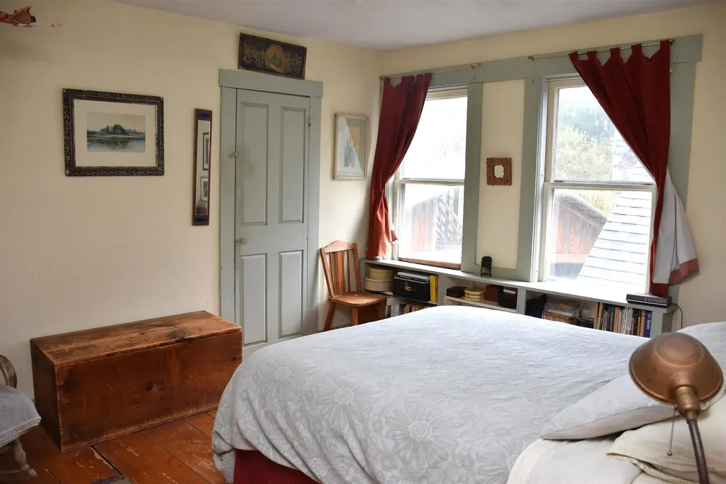 120 Darling Road Marshfield VT 05658