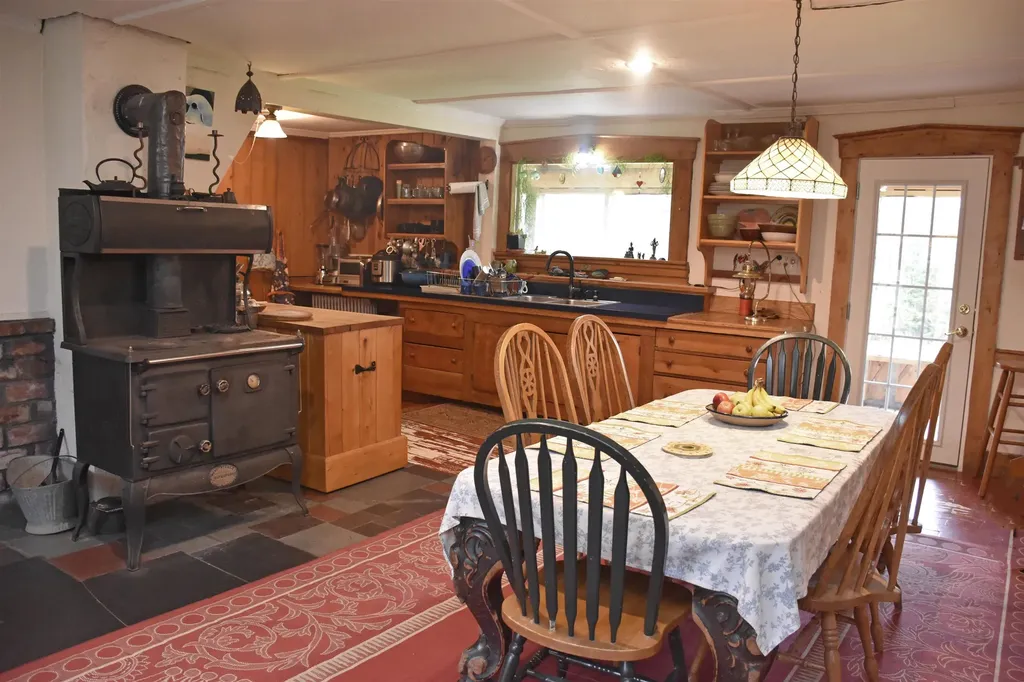 120 Darling Road Marshfield VT 05658