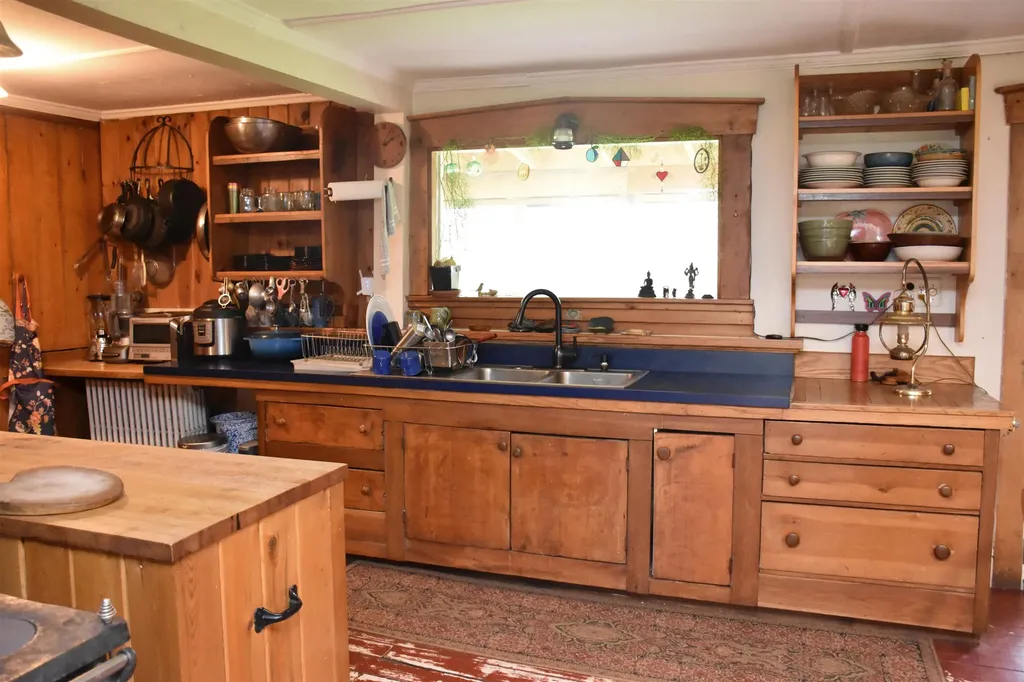 120 Darling Road Marshfield VT 05658