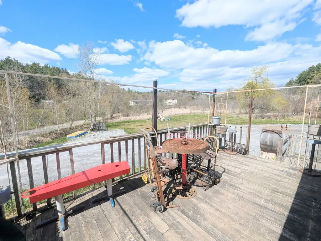 1292 Us Route 2 Marshfield VT 05658