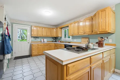 16 Depot Street New Boston NH 03070