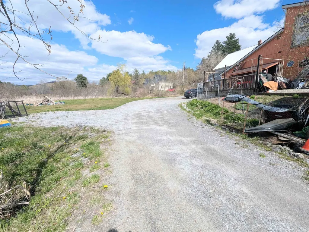 1292 Us Route 2 Marshfield VT 05658