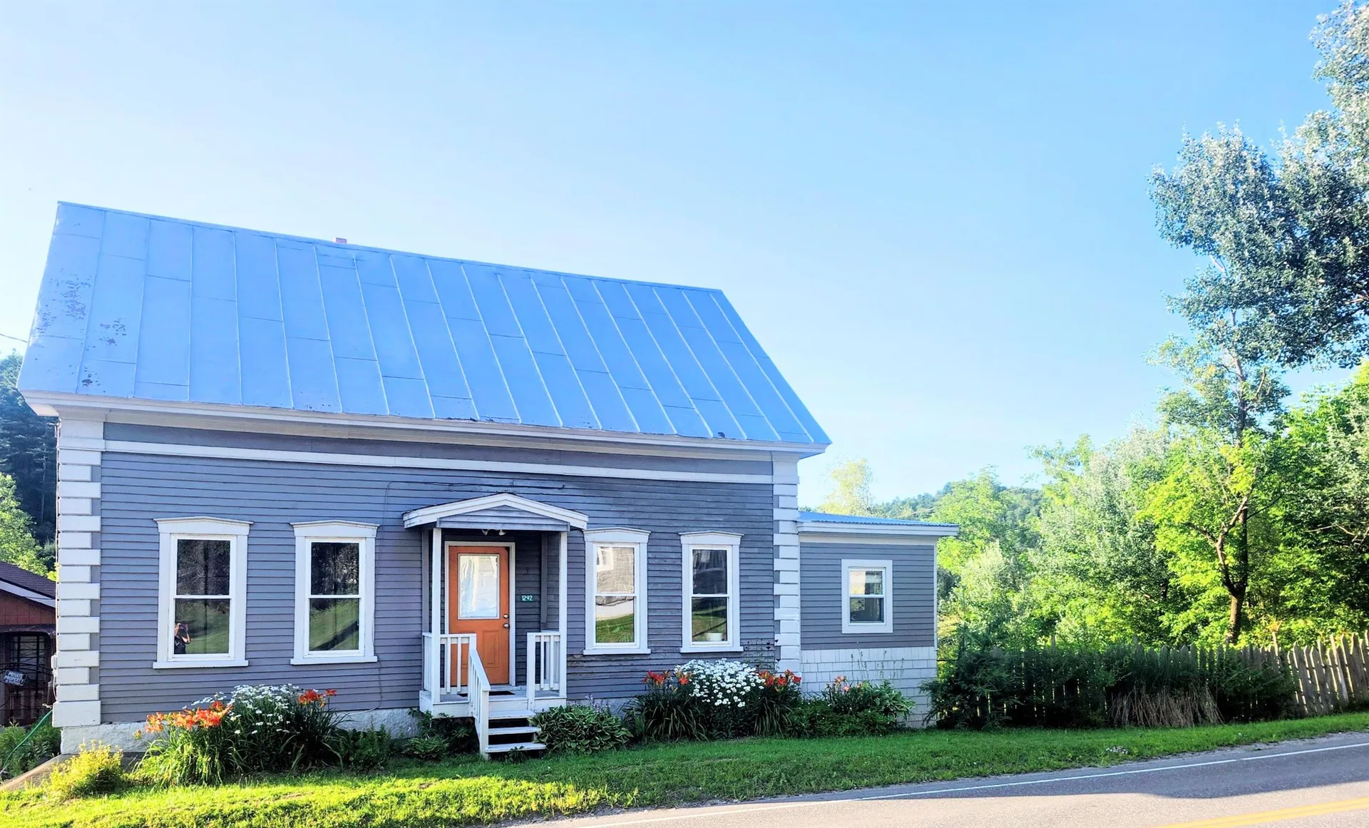 1292 Us Route 2 Marshfield VT 05658