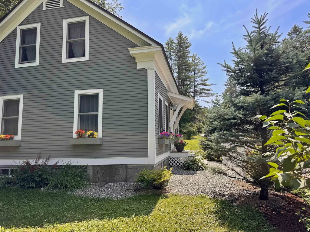 2949 Waterbury Road Stowe VT 05672