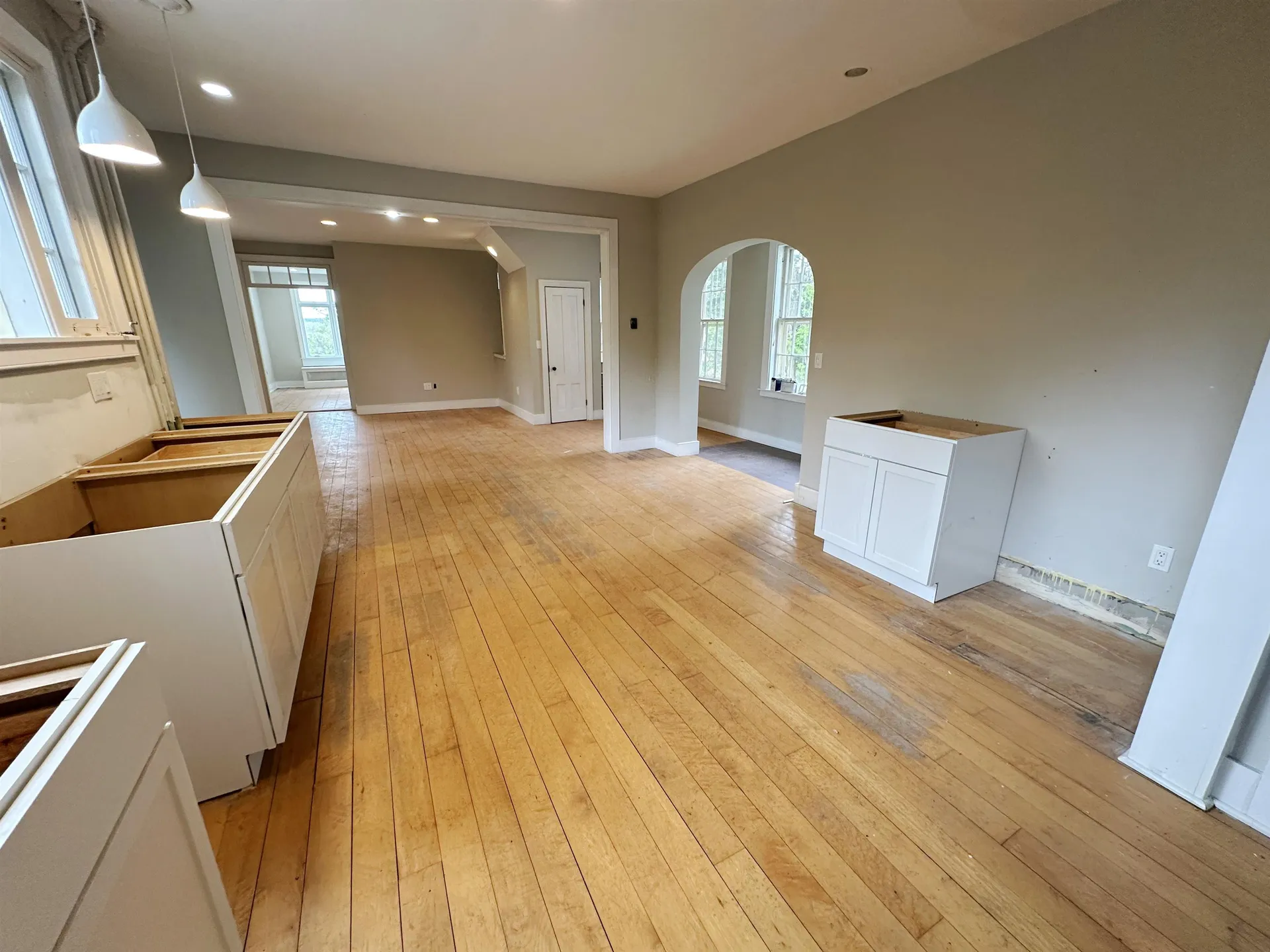 2 Pine Street Windsor VT 05089