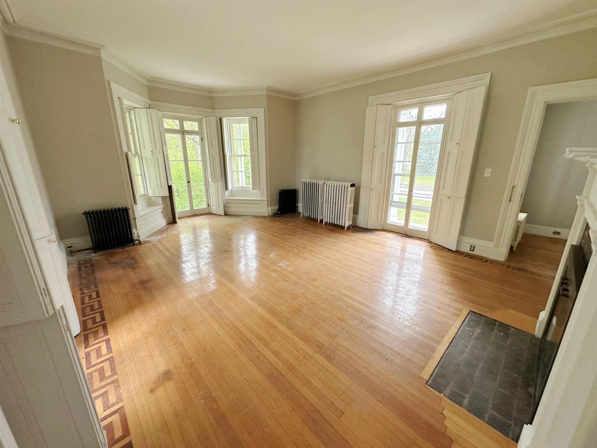 2 Pine Street Windsor VT 05089