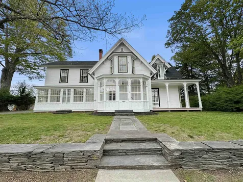 2 Pine Street Windsor VT 05089