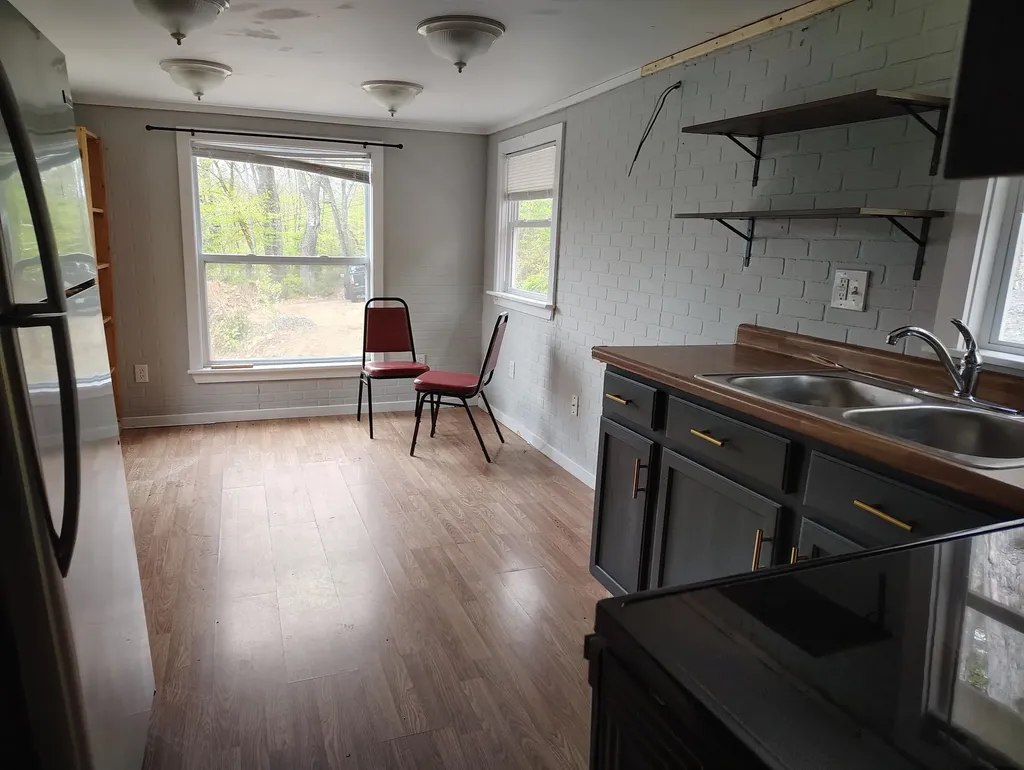 150 Peaked Hill Road Bristol NH 03222