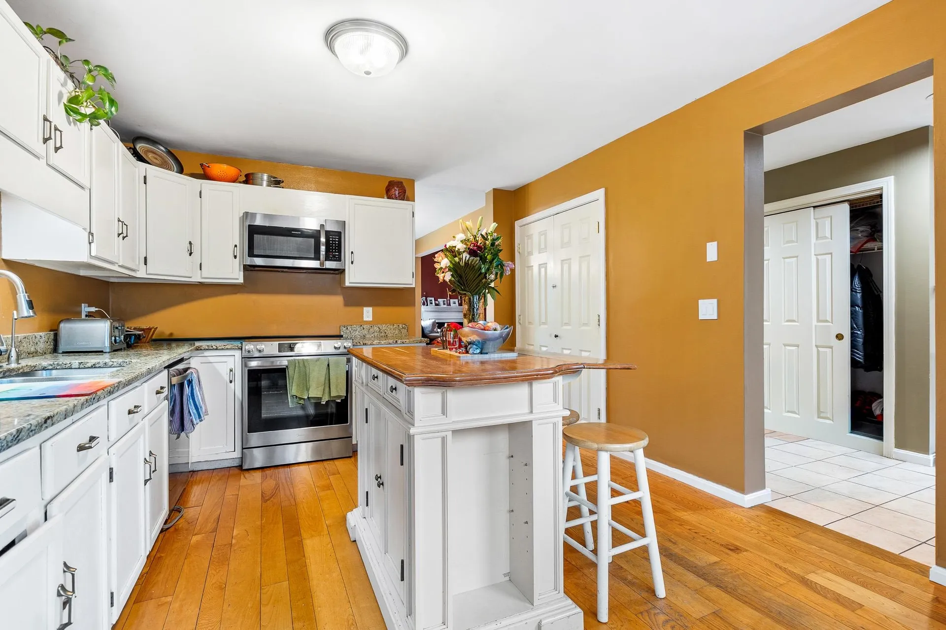 9 Bristol Hill Road Windham NH 03087