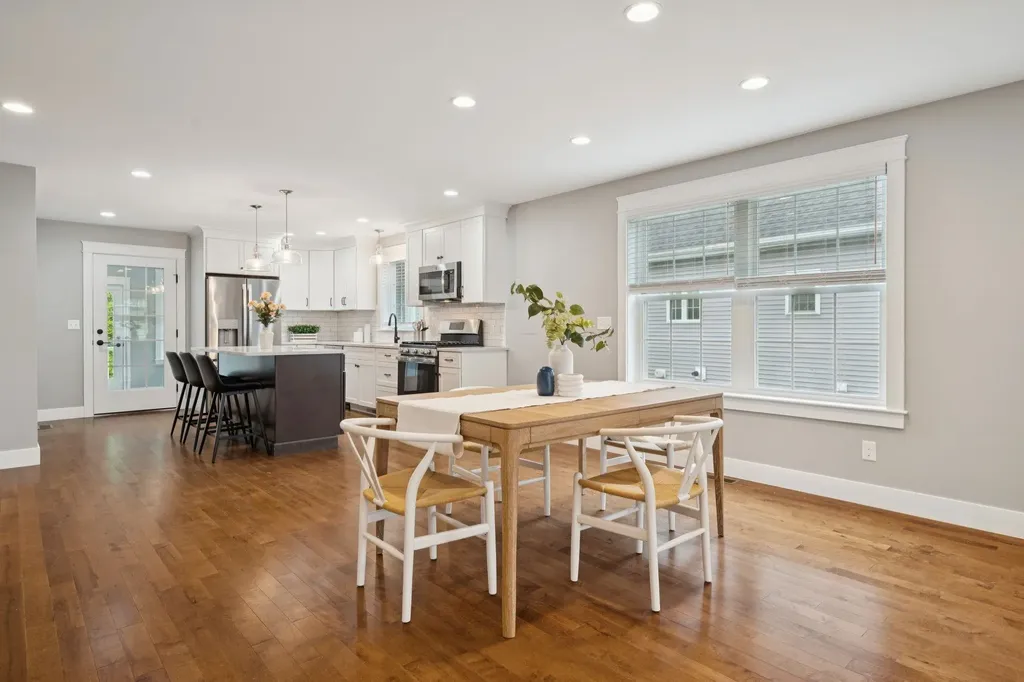 14 Mulberry Lane Epping NH 03042