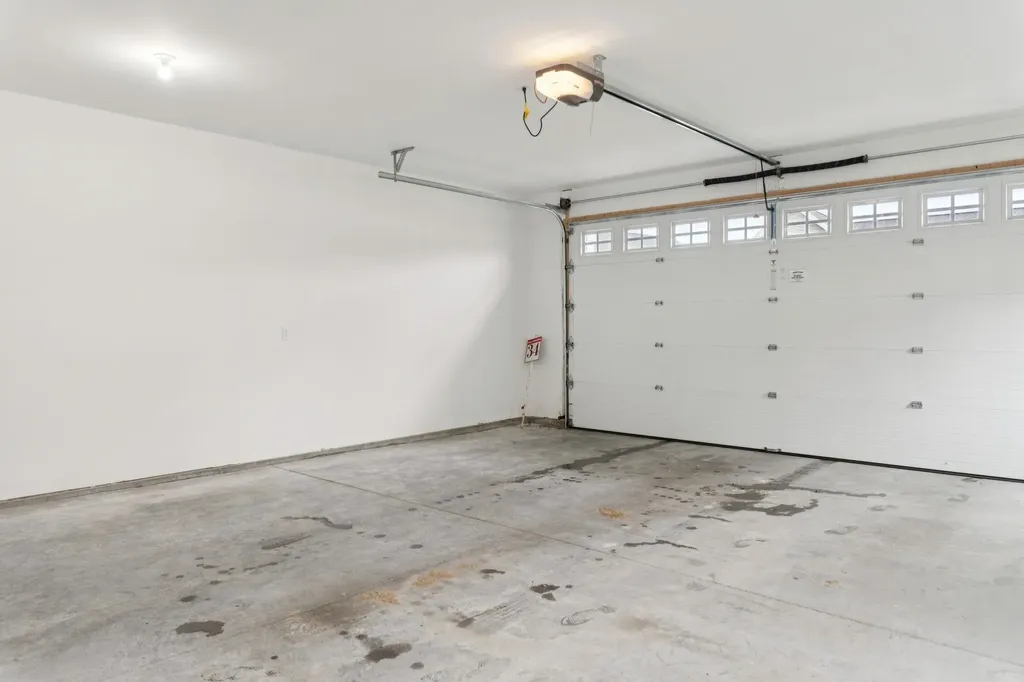 14 Mulberry Lane Epping NH 03042