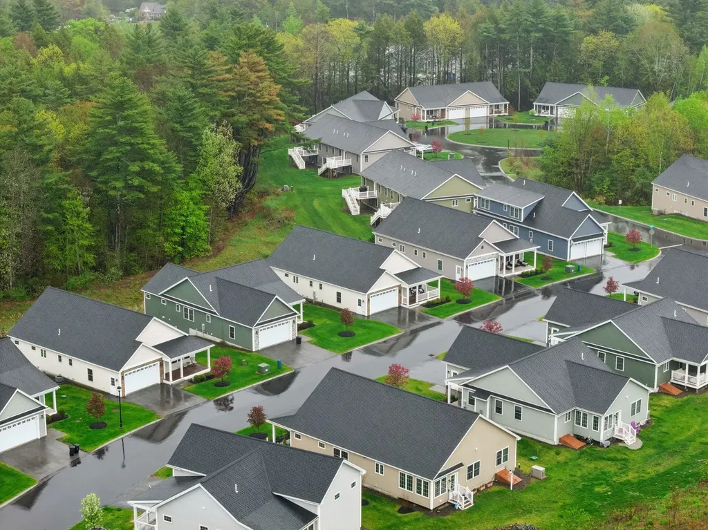 14 Mulberry Lane Epping NH 03042