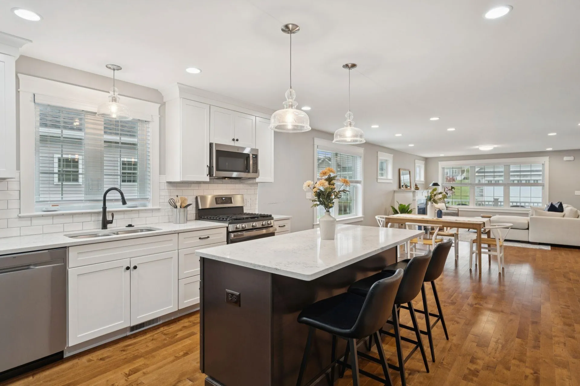 14 Mulberry Lane Epping NH 03042
