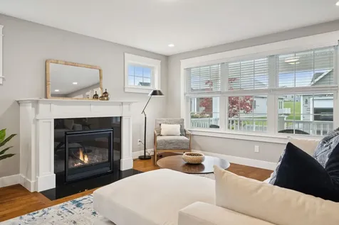 14 Mulberry Lane Epping NH 03042