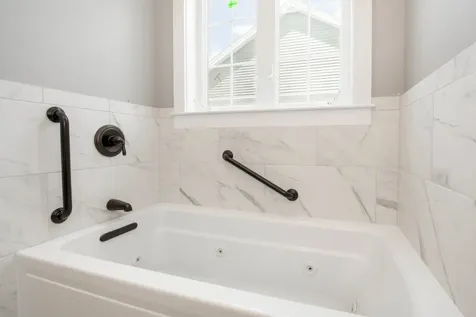 14 Mulberry Lane Epping NH 03042