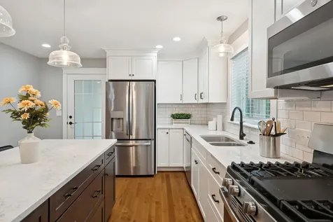 14 Mulberry Lane Epping NH 03042