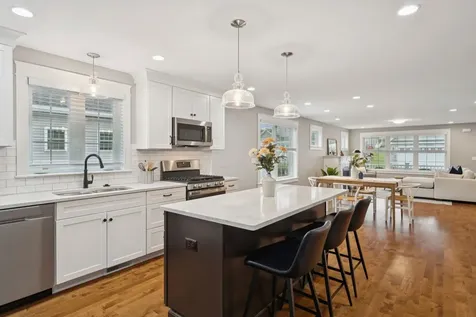 14 Mulberry Lane Epping NH 03042