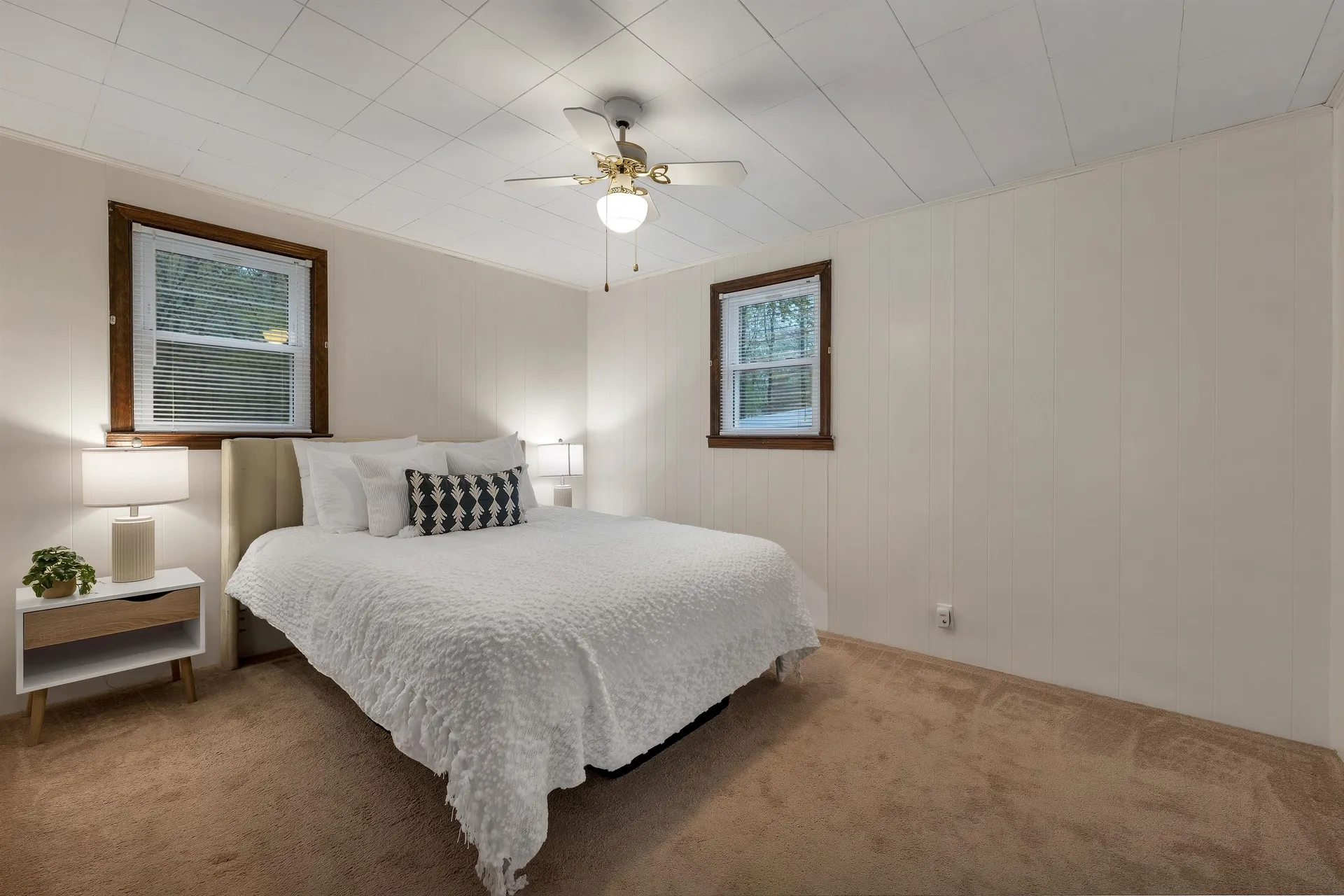 109 Barden Hill Road Hillsborough NH 03244