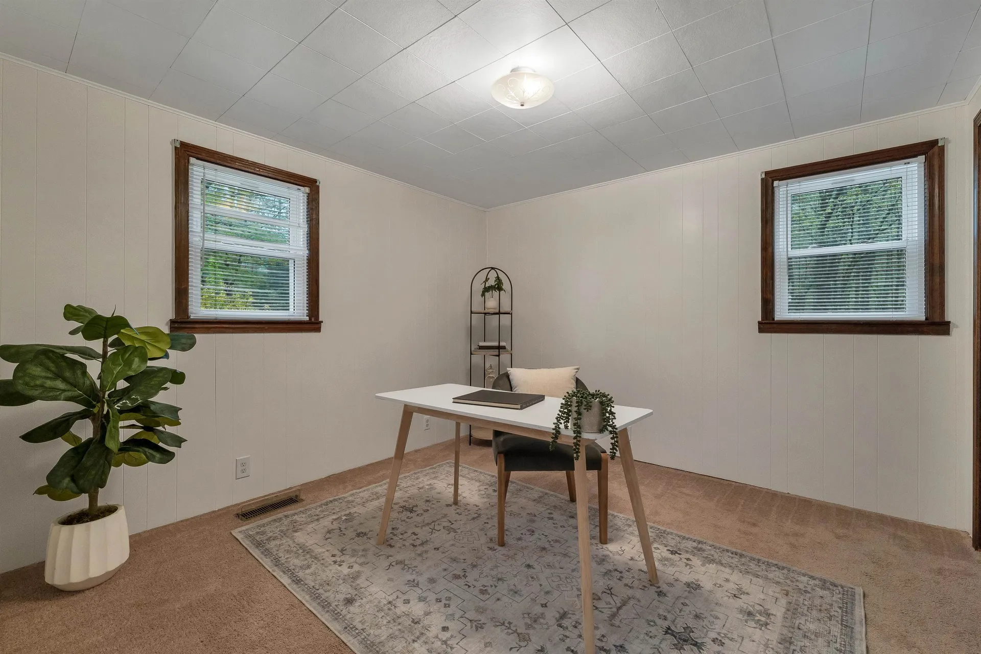 109 Barden Hill Road Hillsborough NH 03244