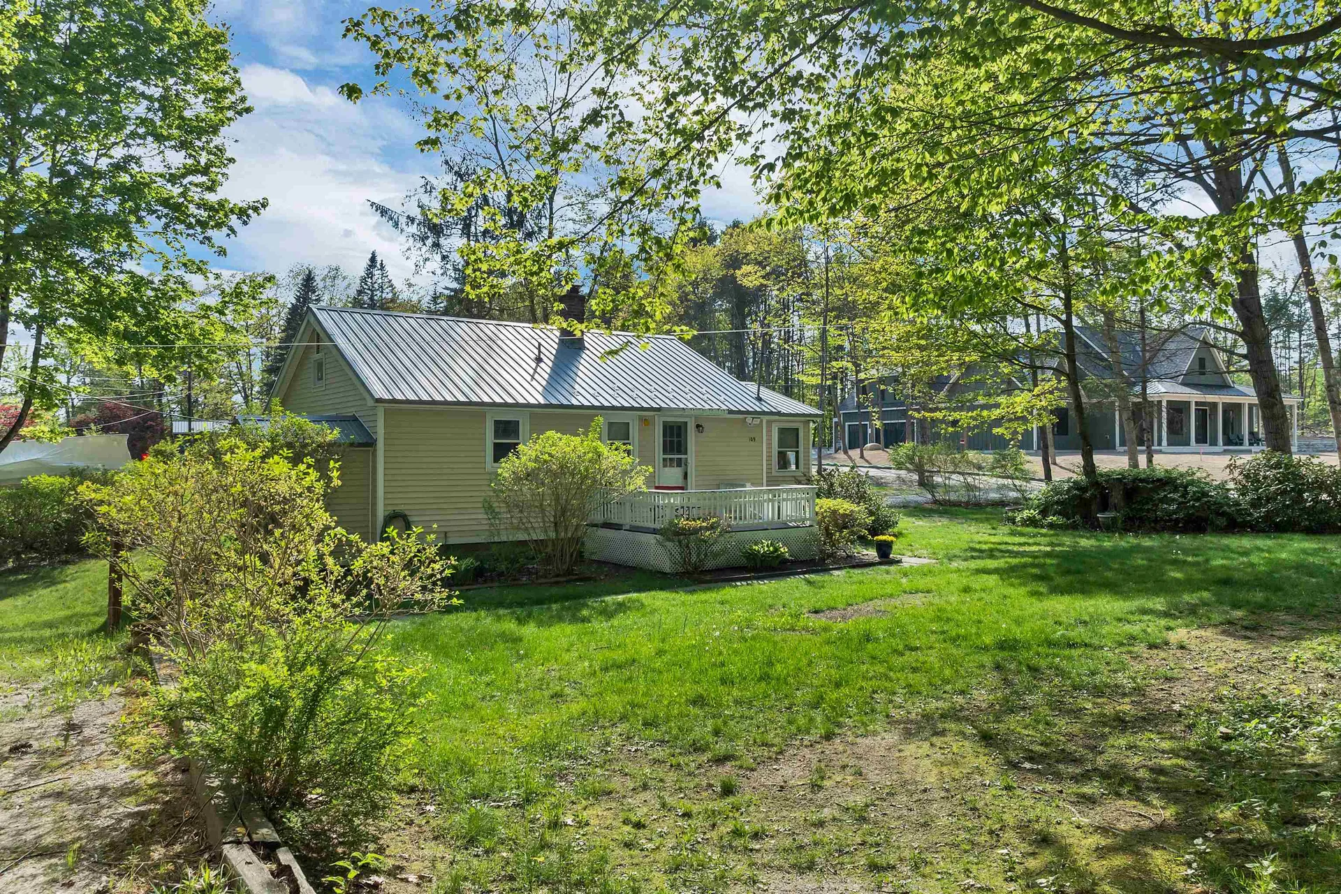 109 Barden Hill Road Hillsborough NH 03244