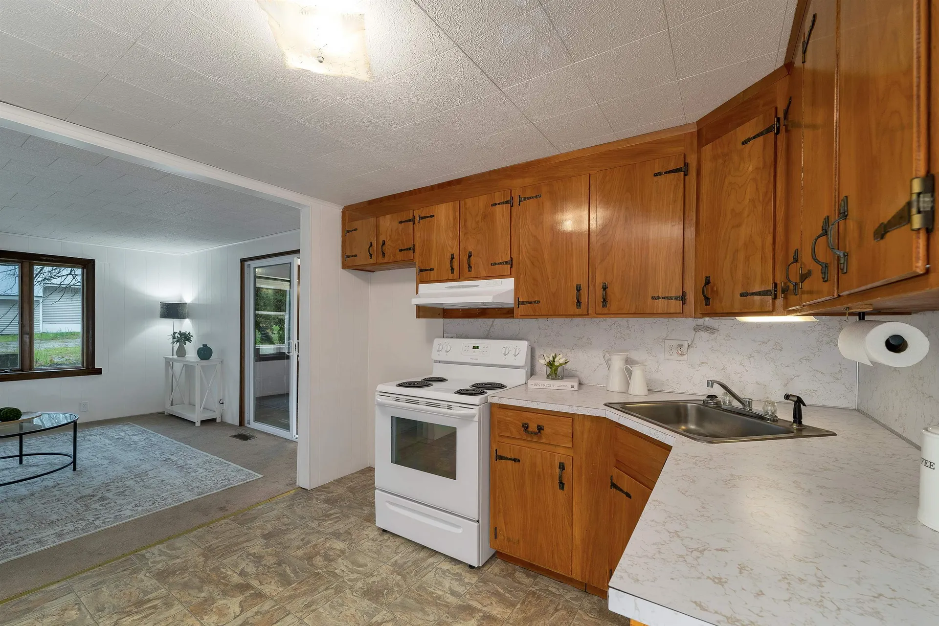 109 Barden Hill Road Hillsborough NH 03244