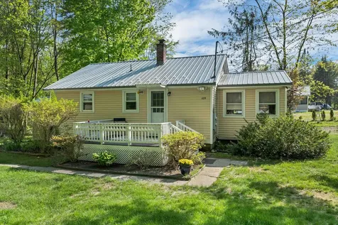 109 Barden Hill Road Hillsborough NH 03244
