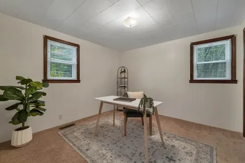 109 Barden Hill Road Hillsborough NH 03244