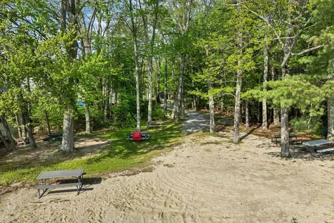 109 Barden Hill Road Hillsborough NH 03244