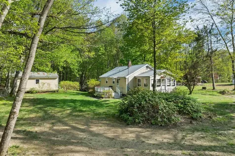 109 Barden Hill Road Hillsborough NH 03244