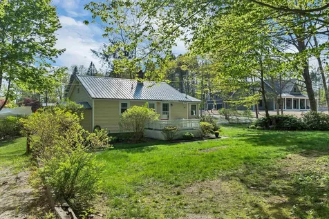 109 Barden Hill Road Hillsborough NH 03244