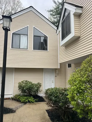 60 Franklin Heights Rochester NH 03867