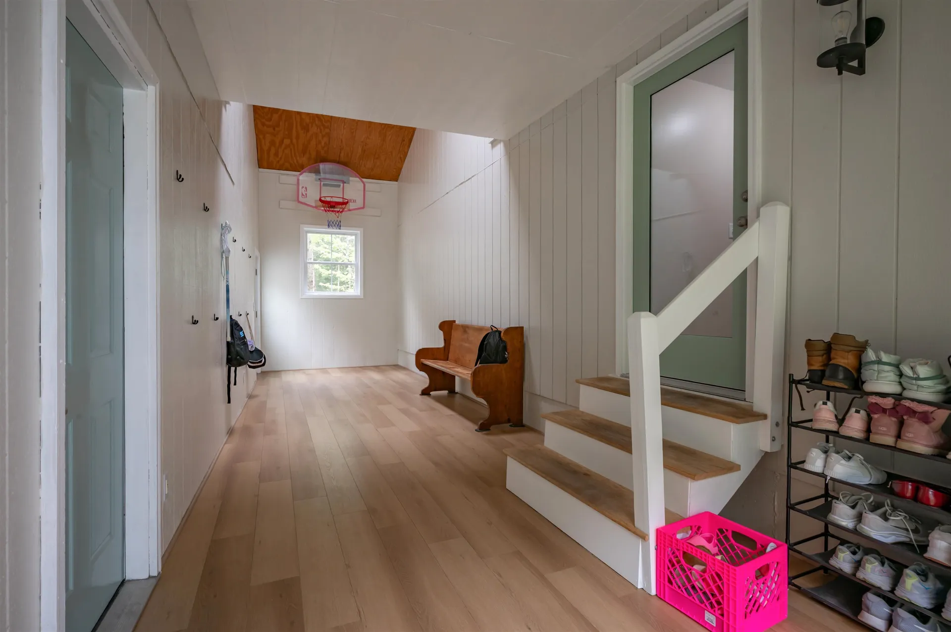 27 Pierce Lane Hollis NH 03049