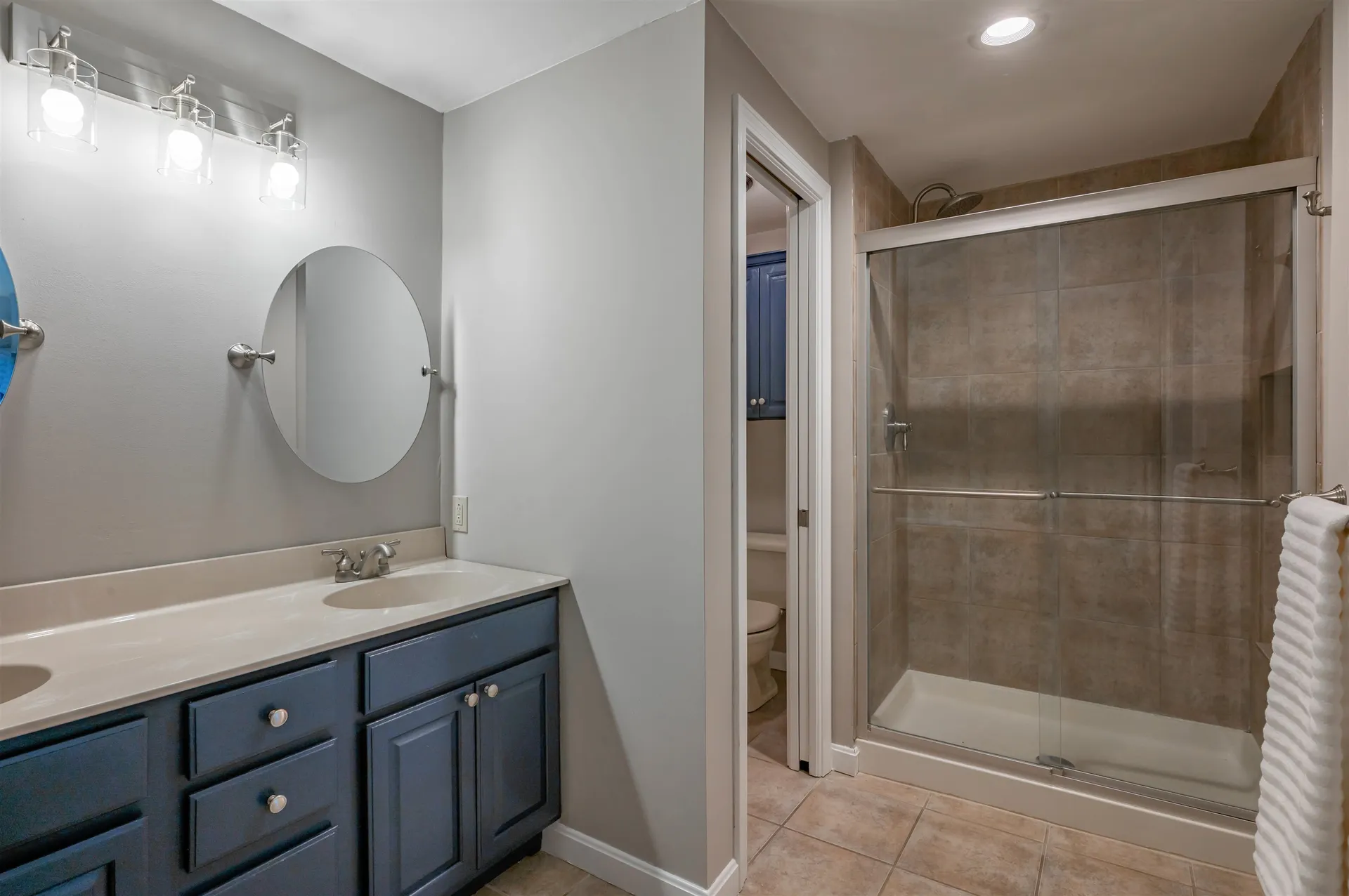 27 Pierce Lane Hollis NH 03049