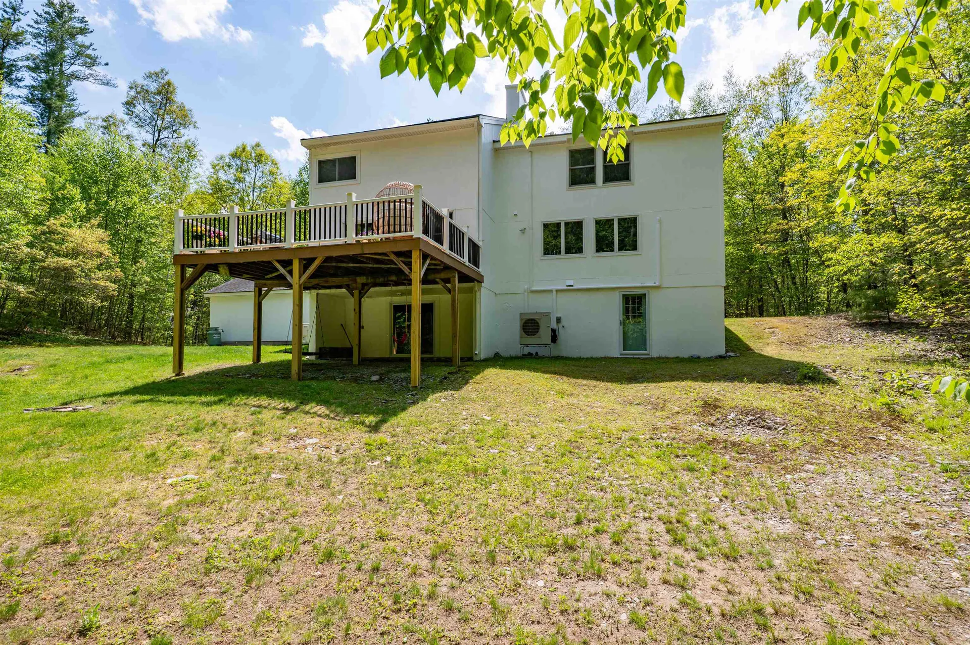 27 Pierce Lane Hollis NH 03049