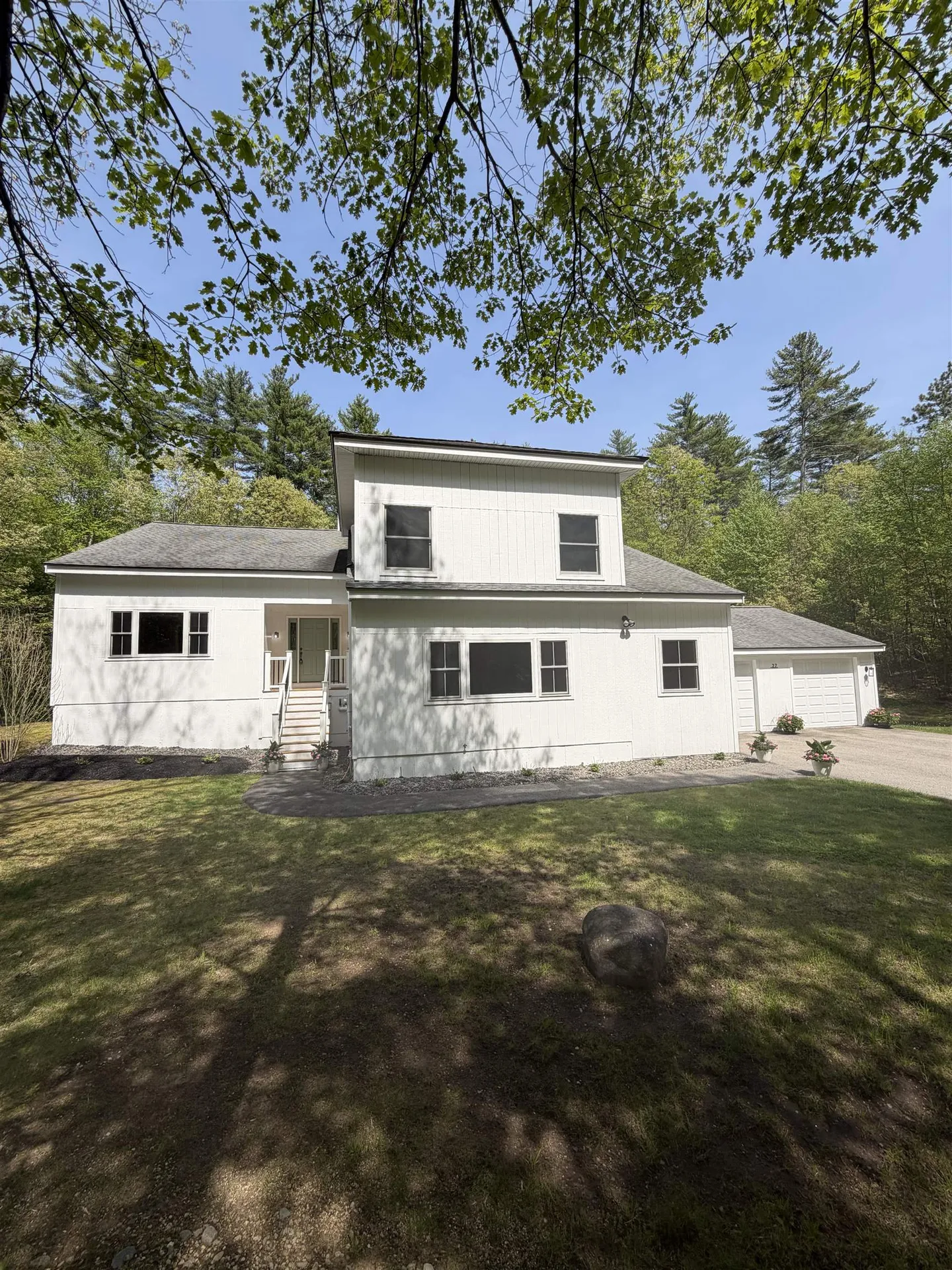 27 Pierce Lane Hollis NH 03049
