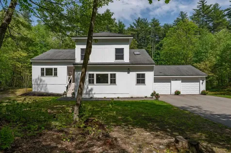27 Pierce Lane Hollis NH 03049