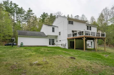 27 Pierce Lane Hollis NH 03049