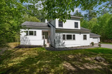 27 Pierce Lane Hollis NH 03049