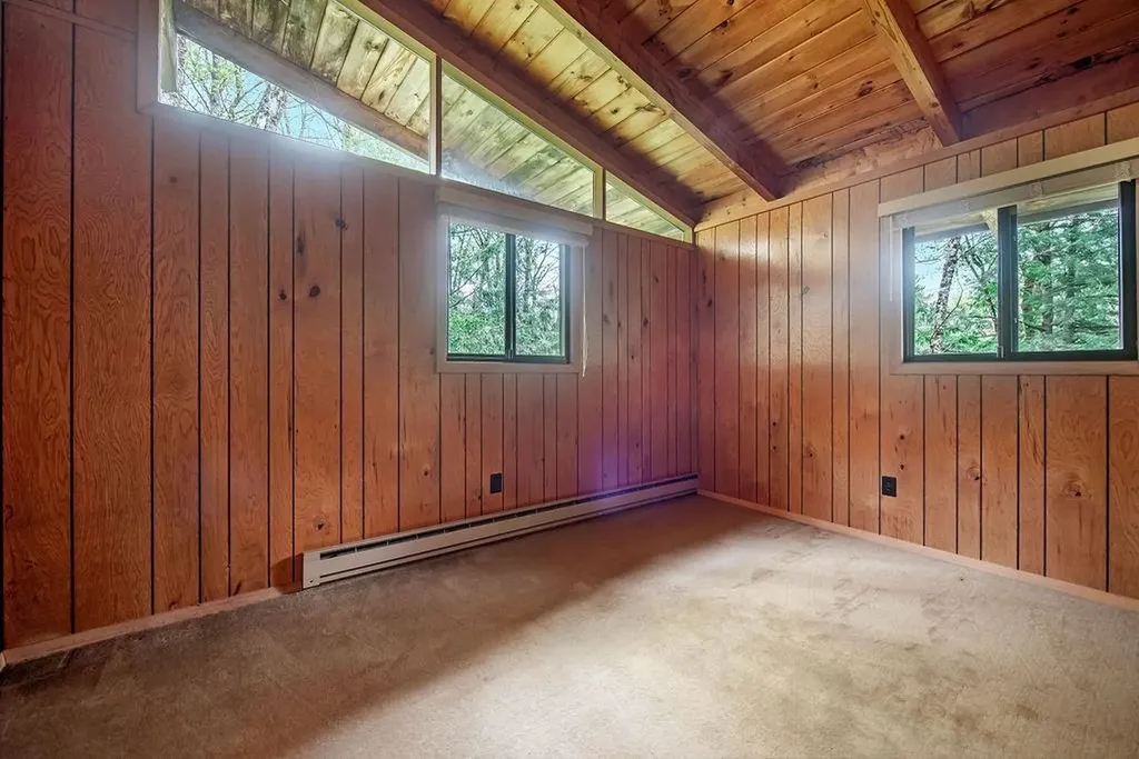 23 Cornell Way Wilmington VT 05363