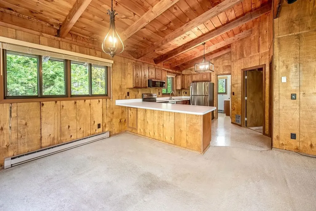 23 Cornell Way Wilmington VT 05363